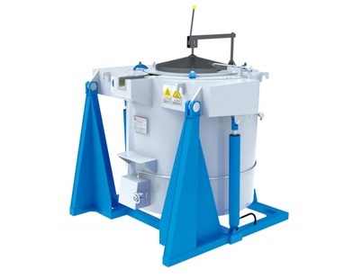 “换一锅料要停产一天？这炉子两小时搞定”