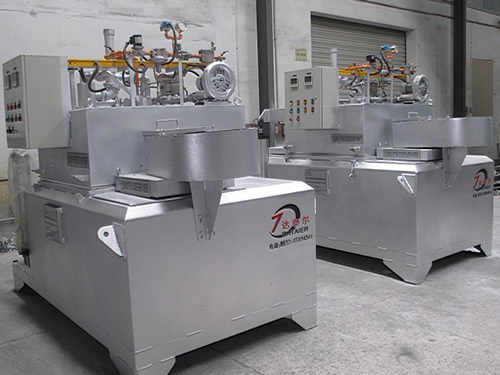 青岛的船用配件厂,没有天然气,用液化气,环保检查最怕冒黑烟,这台AGH700一点烟都没有,一次过审